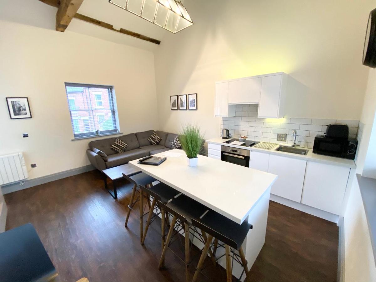 Loft At The Coach House Apartments Leeds  Exteriör bild